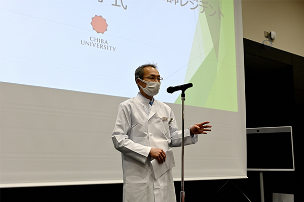 令和7年度医科研修医・歯科研修医・薬剤師レジデント修了式/令和7年度ベスト研修医等授与式1