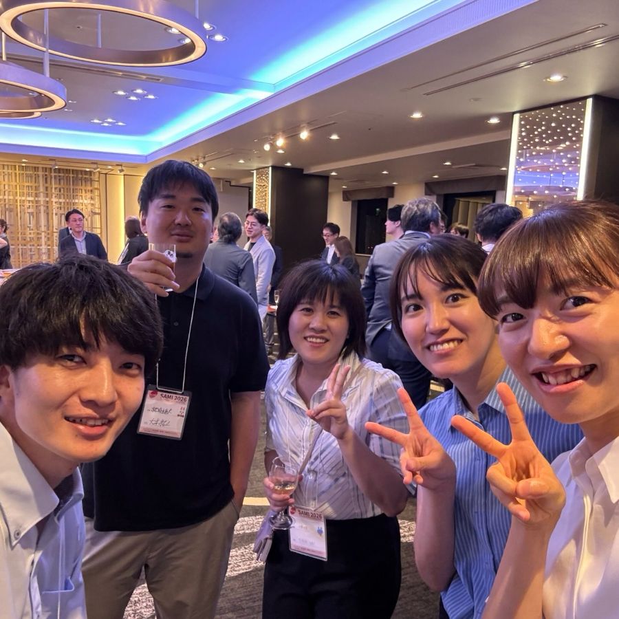 懇親会の様子