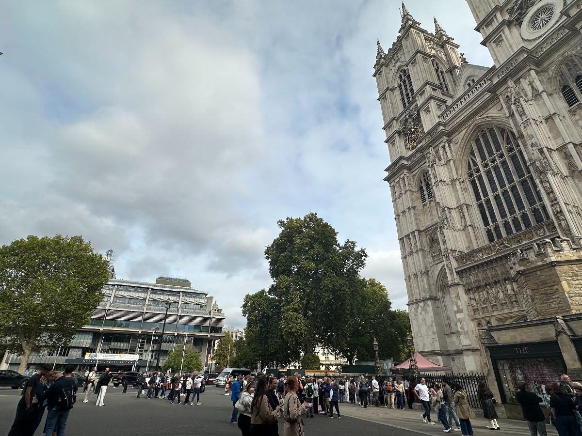 Queen Elizabeth II Centreとウェストミンスター寺院
